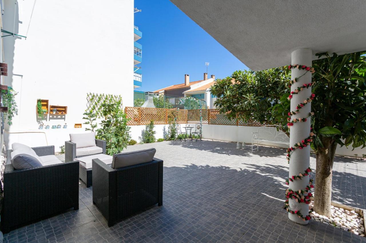 Caparica Sun Beach Villa ชาร์เนกา ภายนอก รูปภาพ