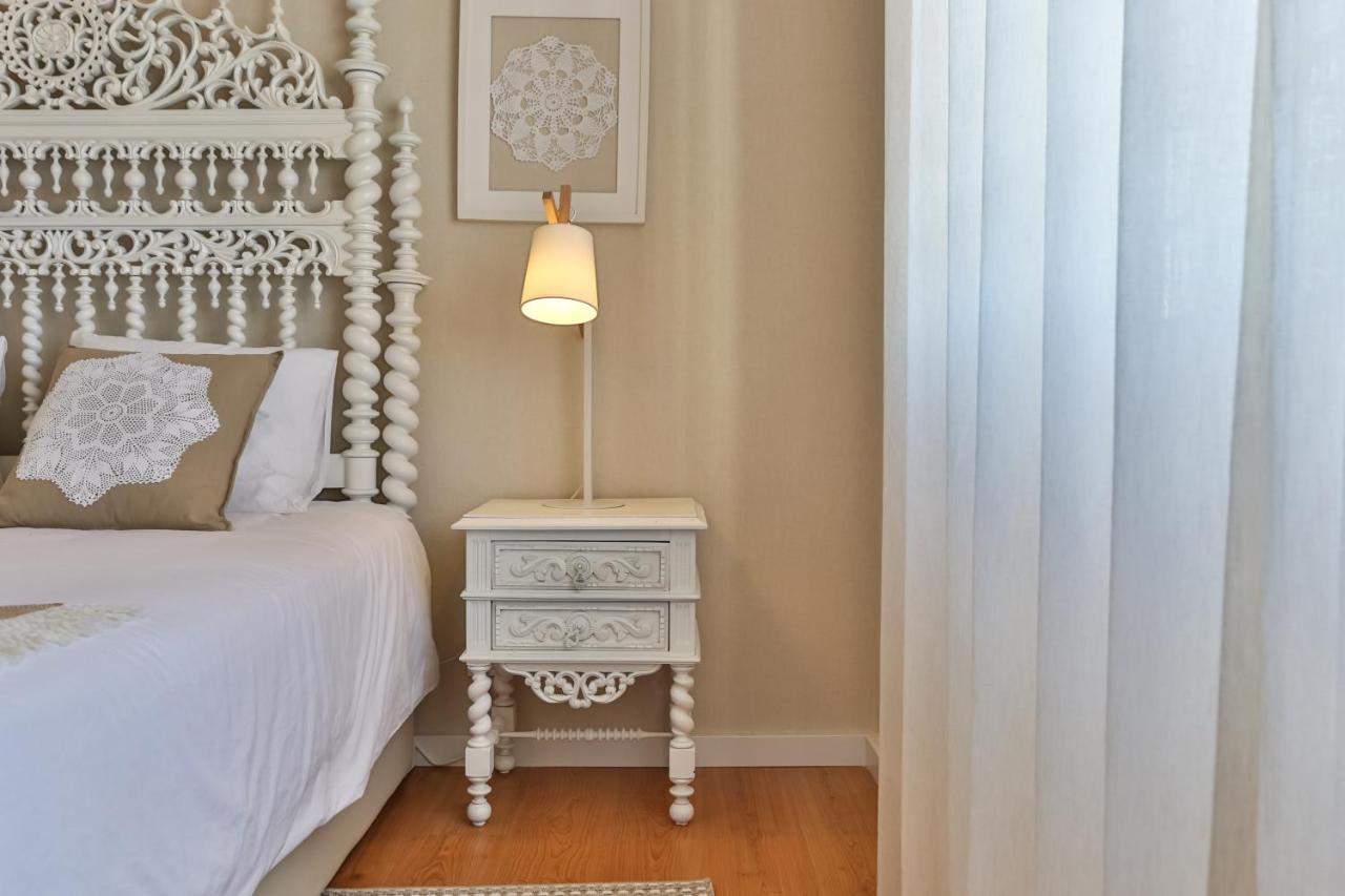Caparica Sun Beach Villa ชาร์เนกา ภายนอก รูปภาพ