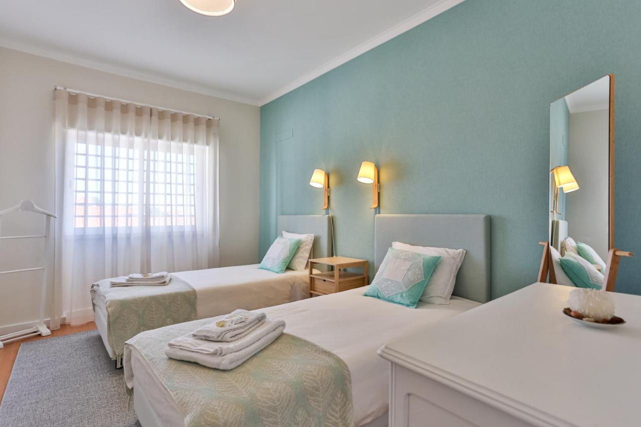 Caparica Sun Beach Villa ชาร์เนกา ภายนอก รูปภาพ